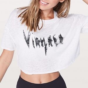 Lululemon Lightest Cropped Tee 
Expression